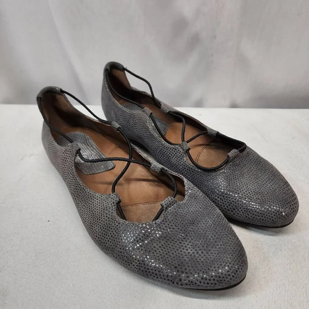 Earthies Essen Ballet Flats 12 B Cages Elastic Strap Grey Printed Suede Comfy